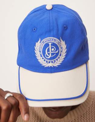 ASOS DESIGN - Casquette à imprimé Members - Bleu et écru-Bleu marine