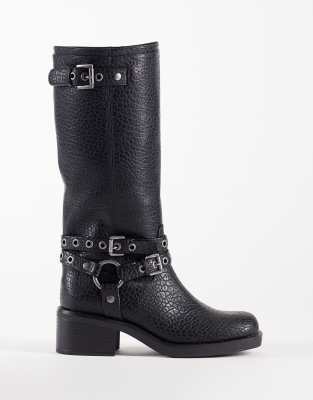  Cassandra eyelet biker boot in textured black