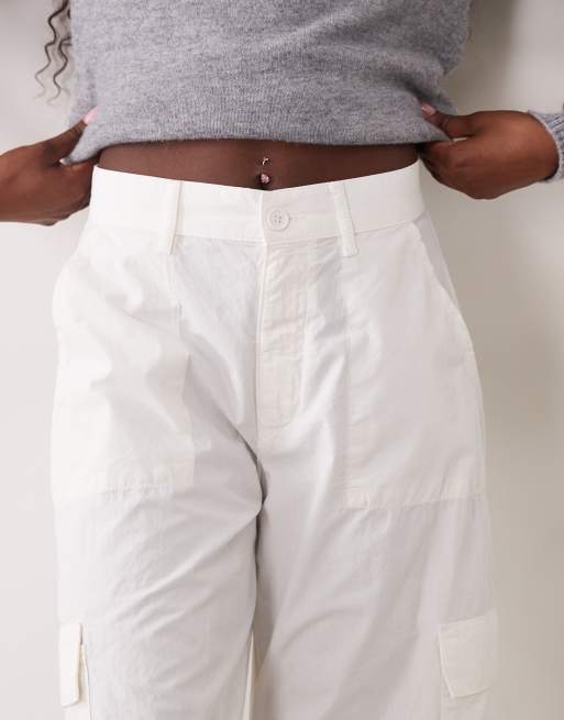 ASOS DESIGN casual cargobroek met omslag aan de pijpen in wit, 5 van 5