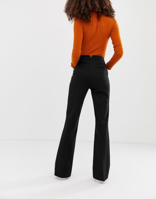 SLIM FLARE SLACKS