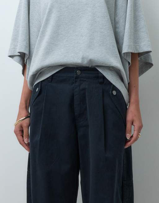 ASOS DESIGN casual utility trouser with pocket detail in black, 3 of 5