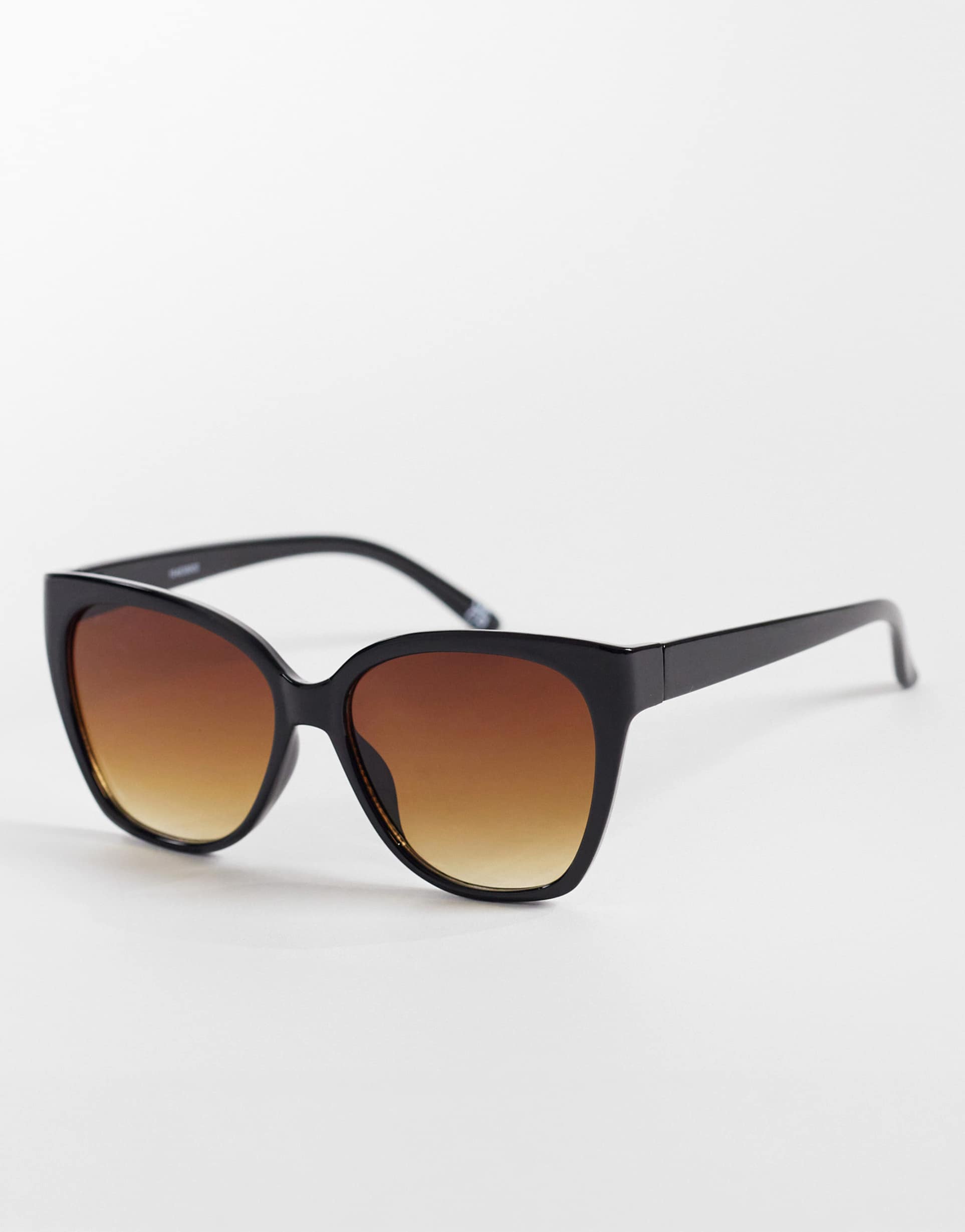 asos design cat eye sunglasses in black with gradient brown lenses