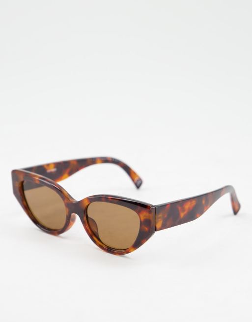 ASOS DESIGN - Cat eye zonnebril met detail op de rand in bruin tortoise met kleurverloop - BROWN