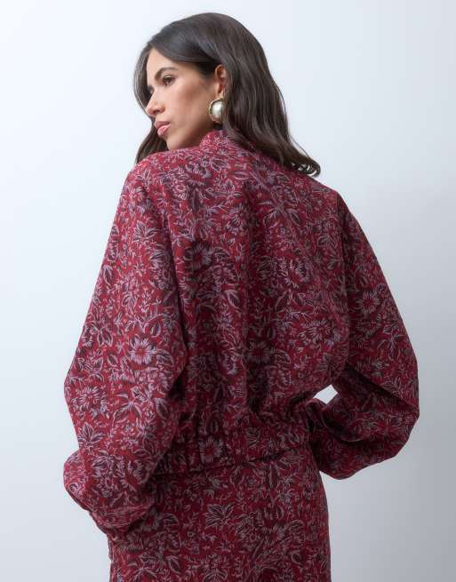 ASOS DESIGN cazadora bomber de tapiz floral, 4 de 4