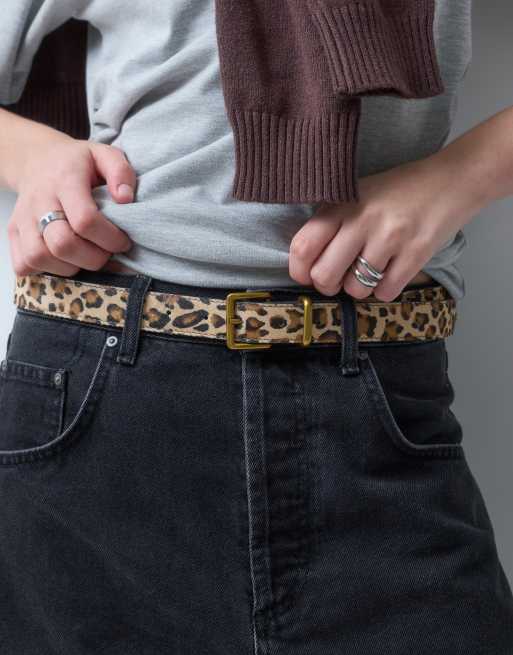 ASOS DESIGN ceinture en cuir à poil avec boucle carrée, imprimé léopard, 2 de 4
