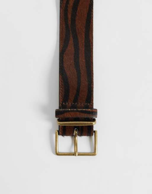 ASOS DESIGN ceinture en cuir poil avec boucle carrée, motif zèbre marron, 3 de 3