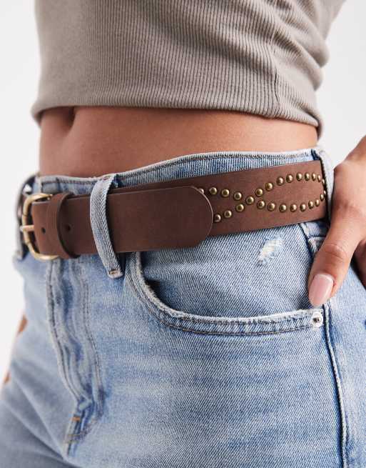 ASOS DESIGN - Ceinture fine taille et hanches ornée de clous en imitation daim - Fauve, 3 de 3