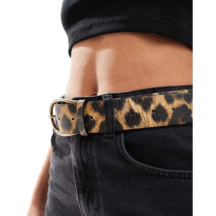ASOS DESIGN Ceinture taille et hanches pour jean a motif leopard avec boucle en demi lune ASOS
