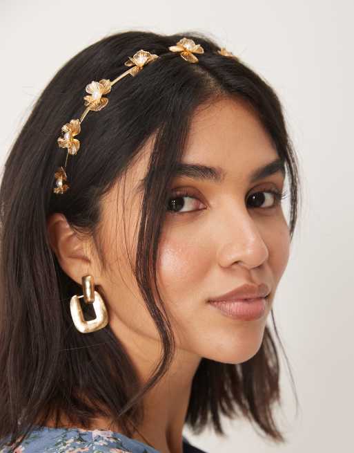 ASOS DESIGN - Cerchietto color oro con dettaglio a fiori