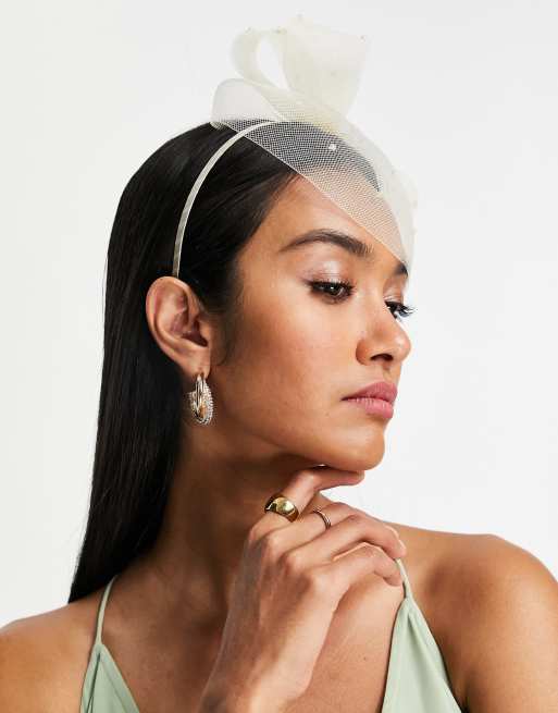 ASOS DESIGN - Cerchietto da cerimonia avorio con veletta con fiocco e paillettes, 2 di 4