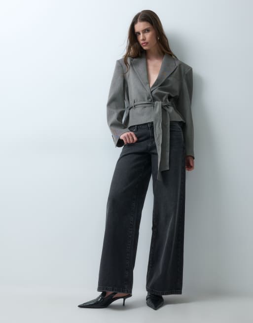 ASOS DESIGN chaqueta corta de corte boxy con cinturón, 2 de 4