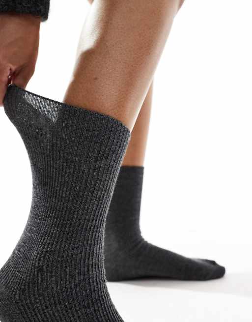 ASOS DESIGN Chaussettes mi-hautes en laine fine Gris ASOS