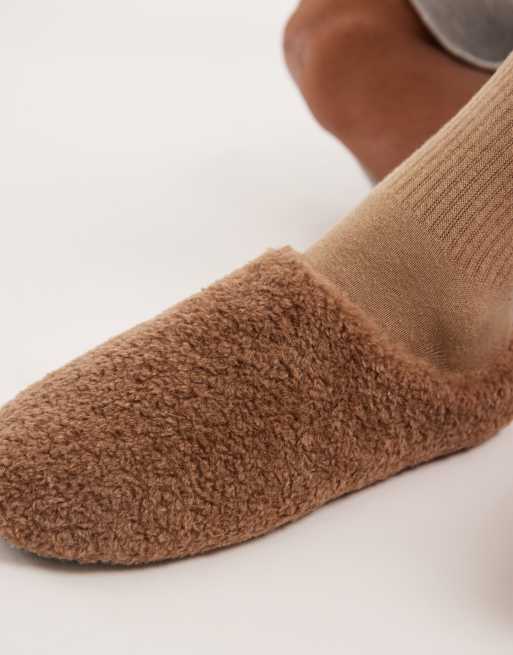ASOS DESIGN - Chaussons à enfiler en imitation peau de mouton - Fauve, 3 de 4