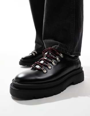 ASOS DESIGN - Chaussures de randonnée chunky à lacets contrastants - Noir