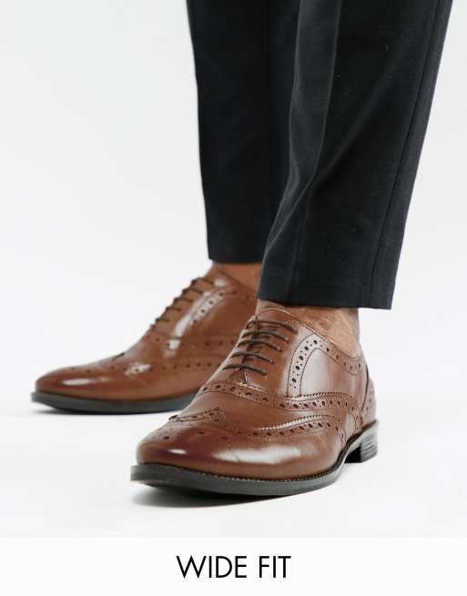 ASOS DESIGN - Chaussures Oxford style richelieu pointure large en cuir - Fauve