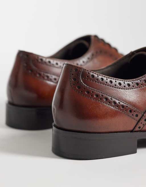 ASOS DESIGN - Chaussures richelieu à lacets en cuir brillant - Fauve, 3 de 4