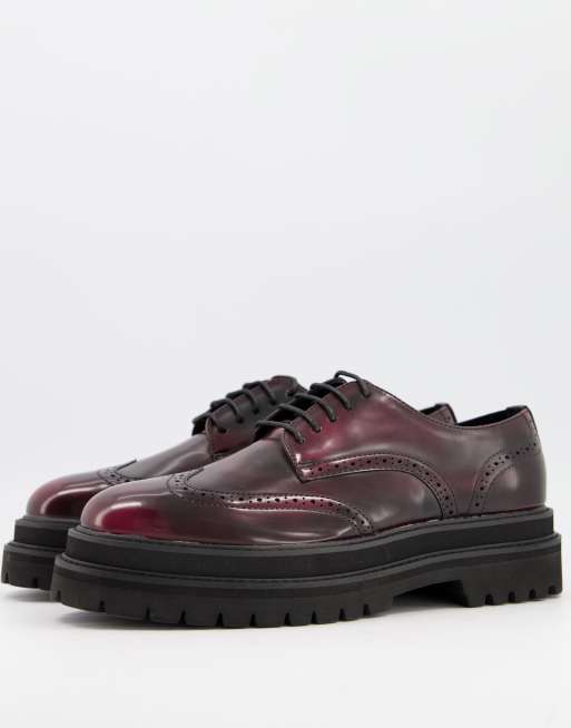 ASOS DESIGN - Chaussures richelieu à lacets en imitation cuir avec semelle chunky superposée - Bordeaux
