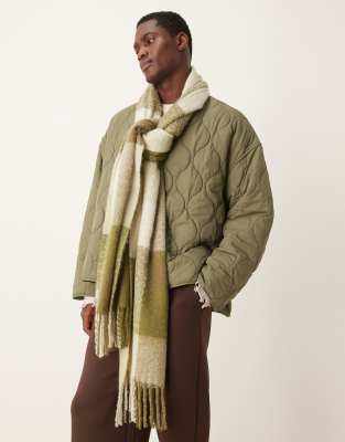 ASOS DESIGN ASOS DESIGN checked blanket scarf in green