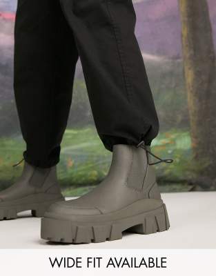 Asos Design Chelsea Boot With Chunky Sole In Charcoal Faux Leather-grey In Grey