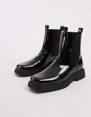 Asos Design Chelsea Boot With Square Toe In Black