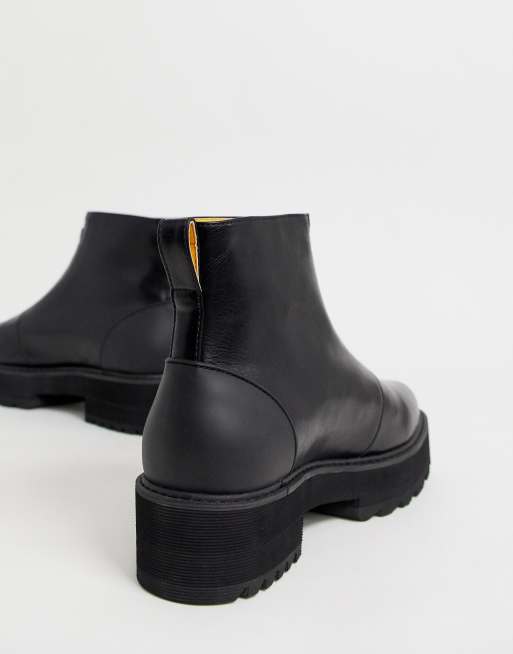 Asos design chelsea boots in hot sale black faux leather with zips