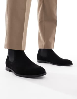 ASOS DESIGN chelsea boots in black faux suede