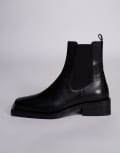 [ASOS DESIGN] ASOS DESIGN chelsea boots in black leather with square toe 46 Black