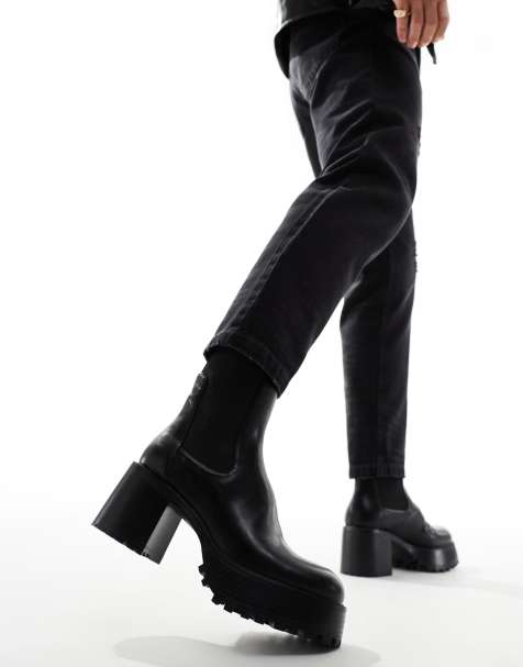 ASOS DESIGN chelsea boots in black with chunky sole - view 1