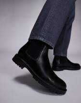 ASOS DESIGN heeled chelsea boots in black patent | ASOS