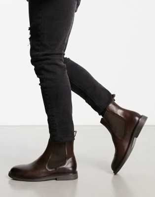 ASOS DESIGN Chelsea boots in brown leather with borg lining ASOS