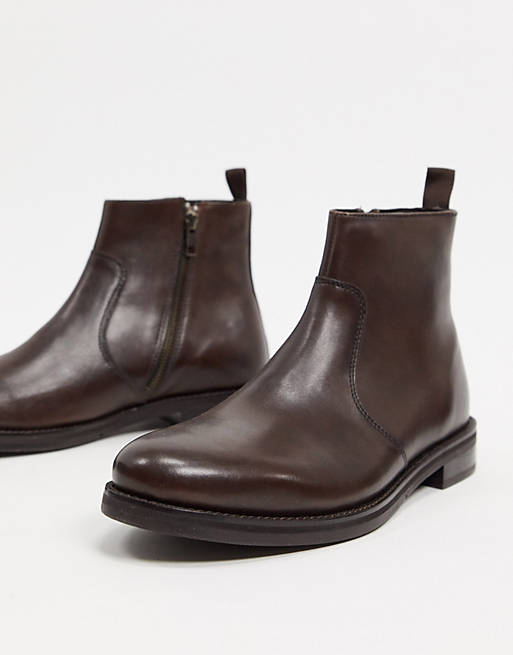 ASOS DESIGN chelsea boots in brown leather | ASOS
