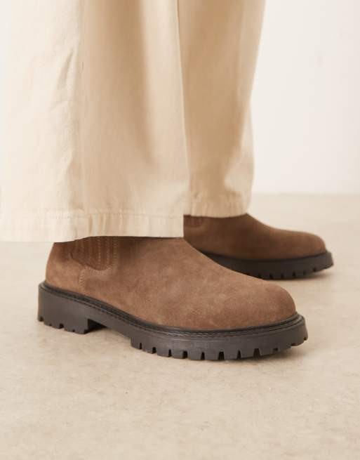 ASOS DESIGN chelsea boots in light brown suede with concealed gusset, 4 of 4