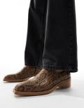 [ASOS DESIGN] ASOS DESIGN chelsea boots in snake print-Multi 39 Brown