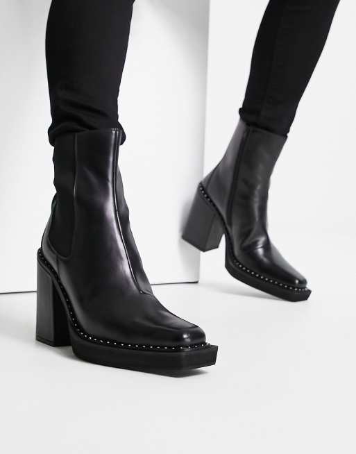 ASOS DESIGN - Chelsea boots met hak in zwart leer met stud-details