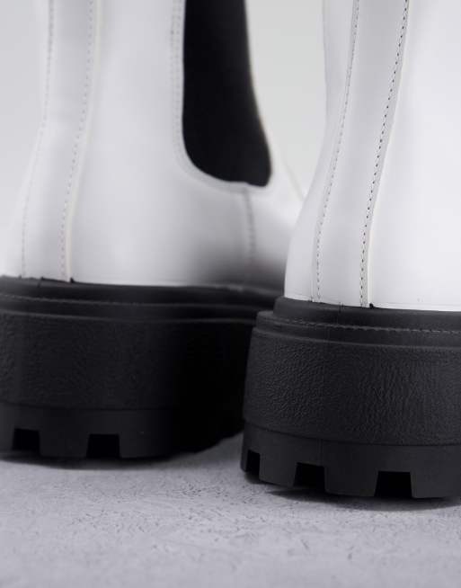 ASOS DESIGN - Chelsea boots met vierkante neus van wit kunstleer met superdikke contrasterende zool, 4 van 4