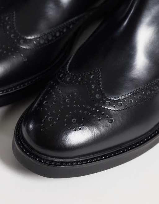 ASOS DESIGN chelsea boots with brogue detailing in black leather, 4 of 4