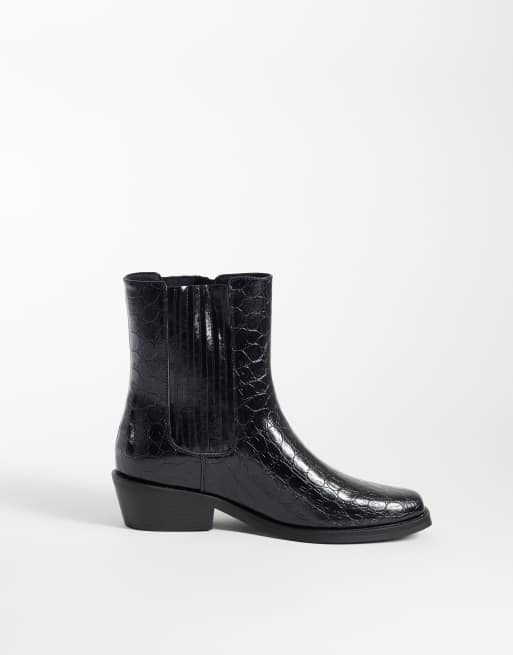 ASOS DESIGN chelsea boots with cuban heel and concealed gusset in black croc, 2 of 4
