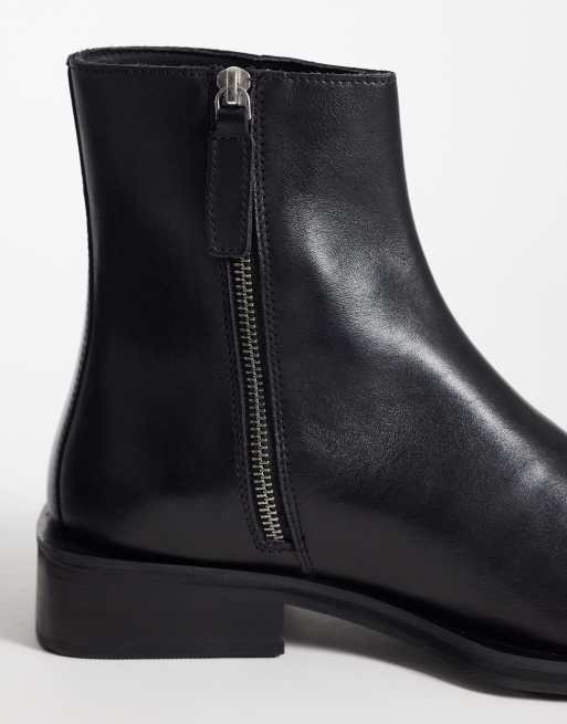 ASOS DESIGN chelsea boots with square toe in black leather, 2 of 4