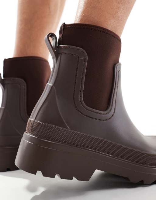 ASOS DESIGN chelsea gumboots in brown