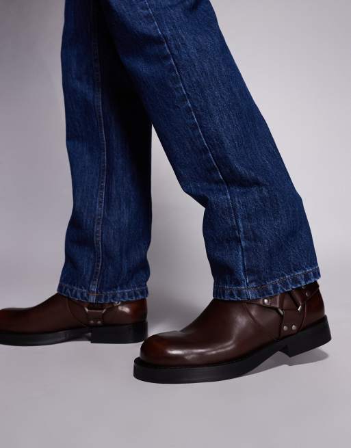 ASOS DESIGN - Chelsea 'pull on' boots in bruin met zilverkleurige metalen details, 2 van 4