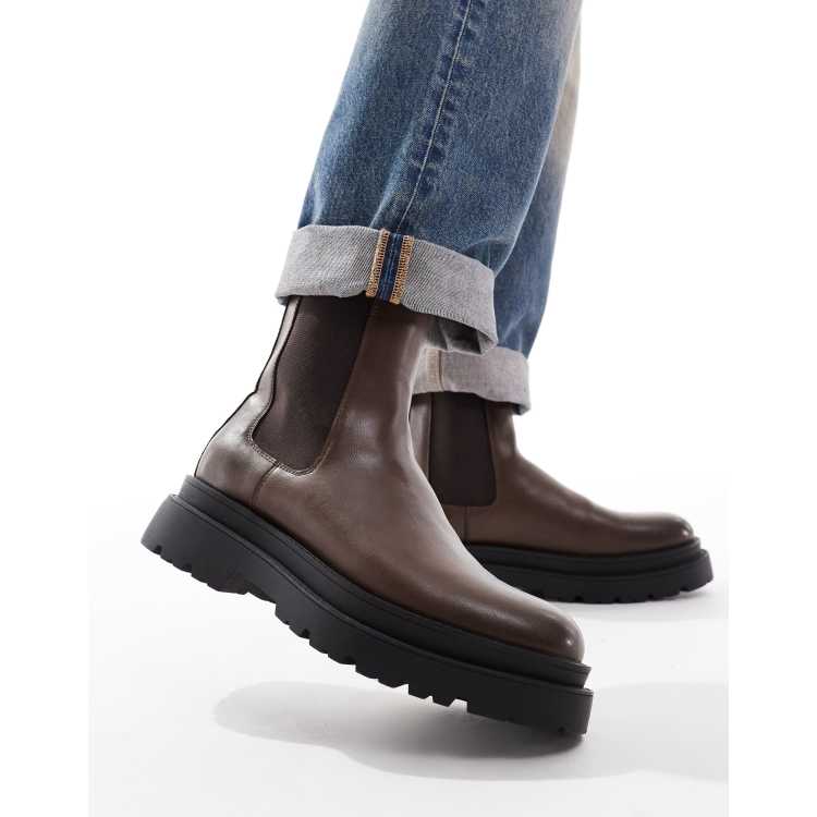 ASOS DESIGN Chelsea Stiefel in Braun mit hohem Schaft und dicker Sohle