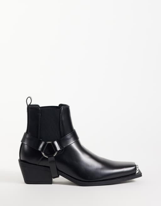ASOS DESIGN Chelsea-støvler med cubansk hæl og aftagelig rem i sort, 1 af 4
