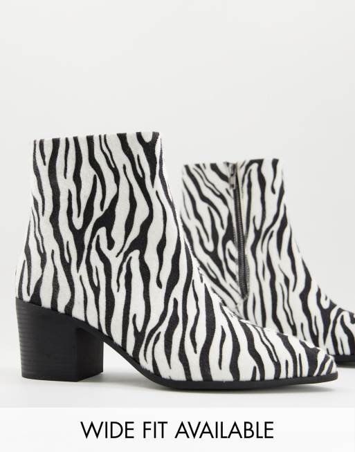 ASOS DESIGN - Chelsea-støvler med hæl og spids tå i zebraprint
