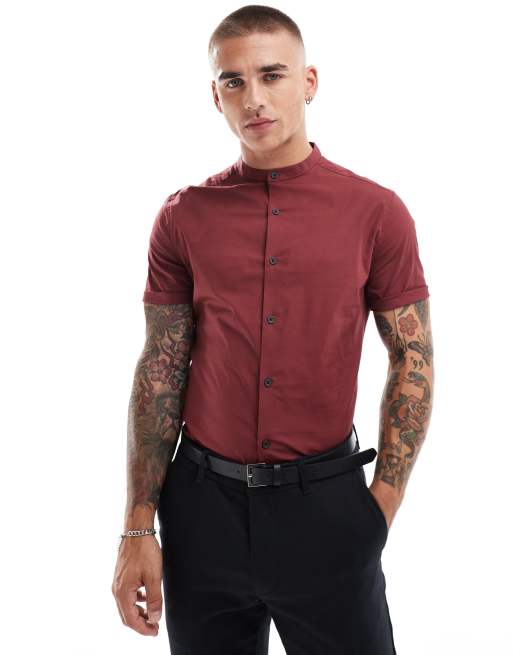 ASOS DESIGN - Chemise ajustée à col grand-père et manches retroussées - Bordeaux