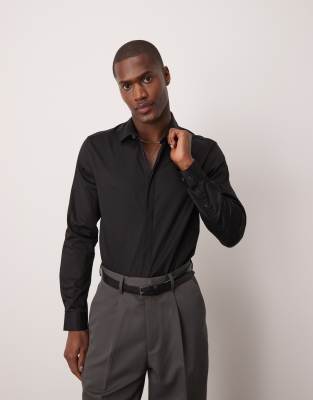 ASOS DESIGN - Chemise ajustée en satin de qualité supérieure - Noir | ASOS