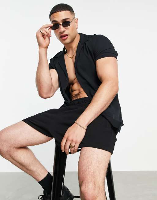 ASOS DESIGN - Chemise ajustée en viscose avec col à revers - Noir