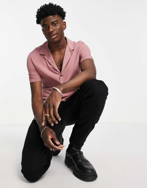 ASOS DESIGN - Chemise ajustée en viscose avec col à revers - Rose sombre