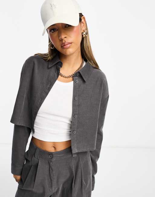 ASOS DESIGN - Chemise courte d'ensemble en velours côtelé - Gris
