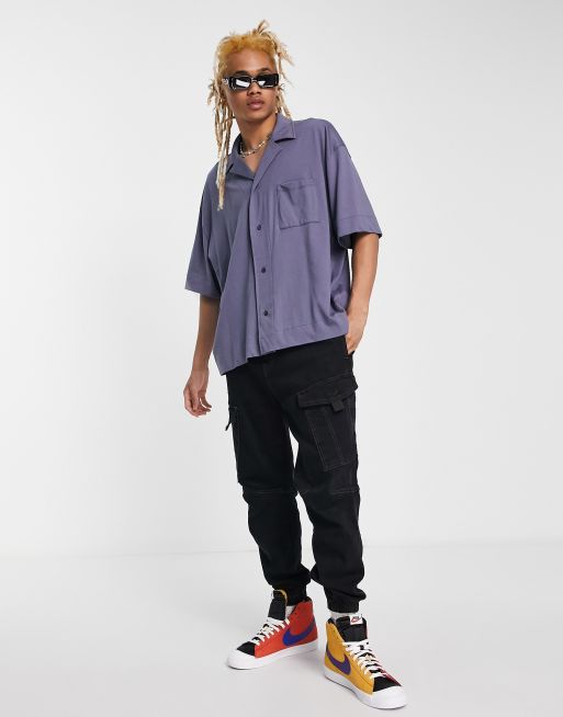 ASOS DESIGN - Chemise courte oversize en jersey à manches mi-longues - Noir délavé