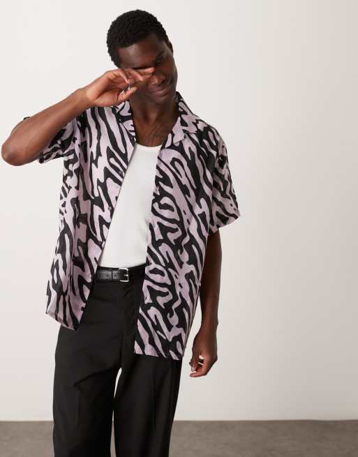 ASOS DESIGN - Chemise décontractée avec col à revers et imprimé zébrures - Lilas et noir, 2 de 4